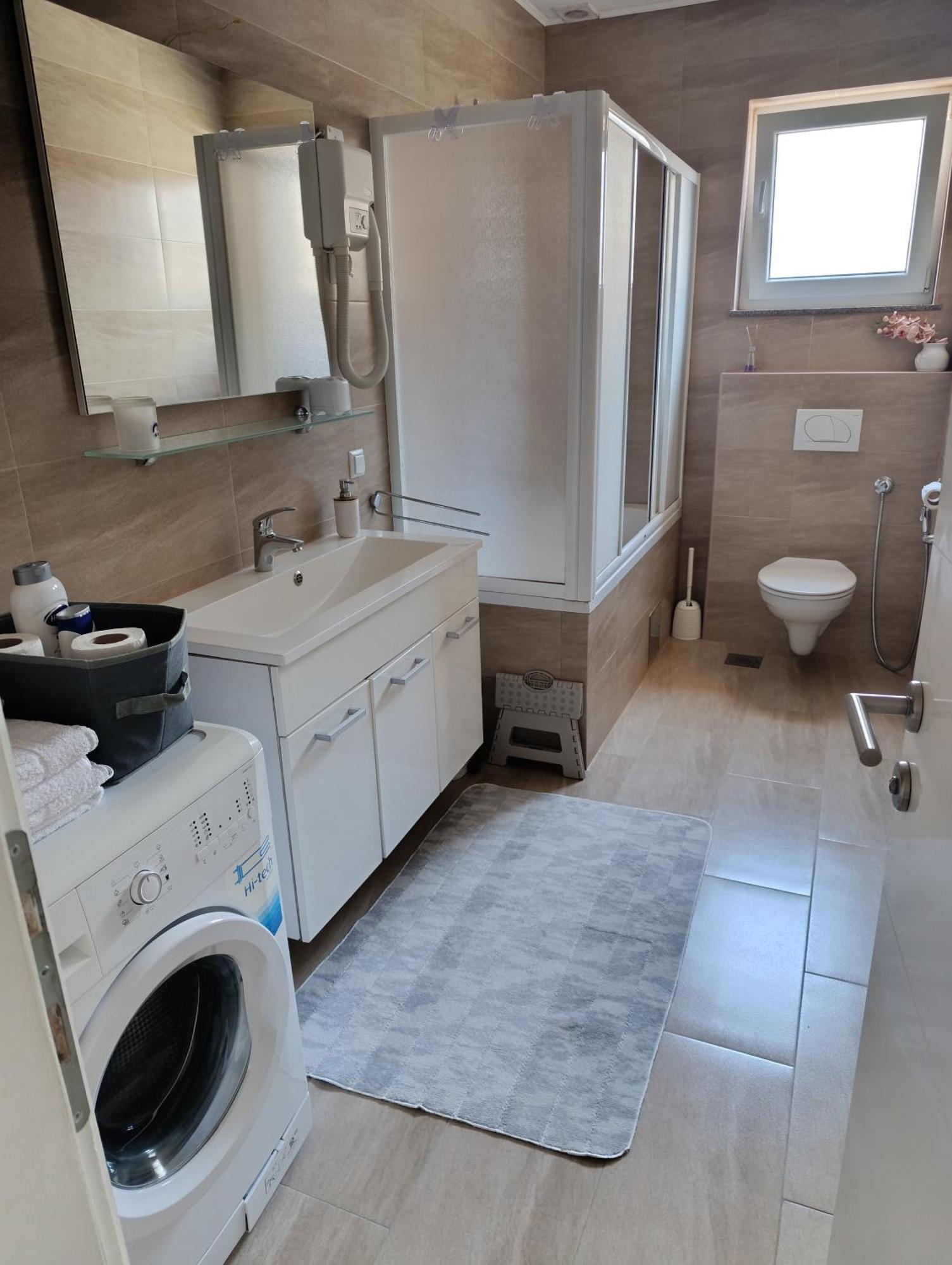 Bihać Apartmani Jasmina 2 מראה חיצוני תמונה